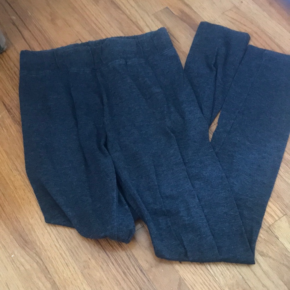 Gray leggings